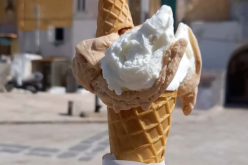Bari: The Ultimate Street Food Tour with a Local - The octopus sandwich brings the sea to the street