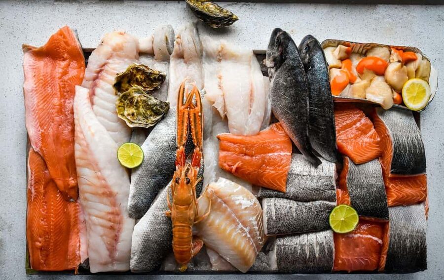 Belfast: Food Tour with 10+ Tastings of Bread, Beer, Seafood - Seeing Belfast between the food stops