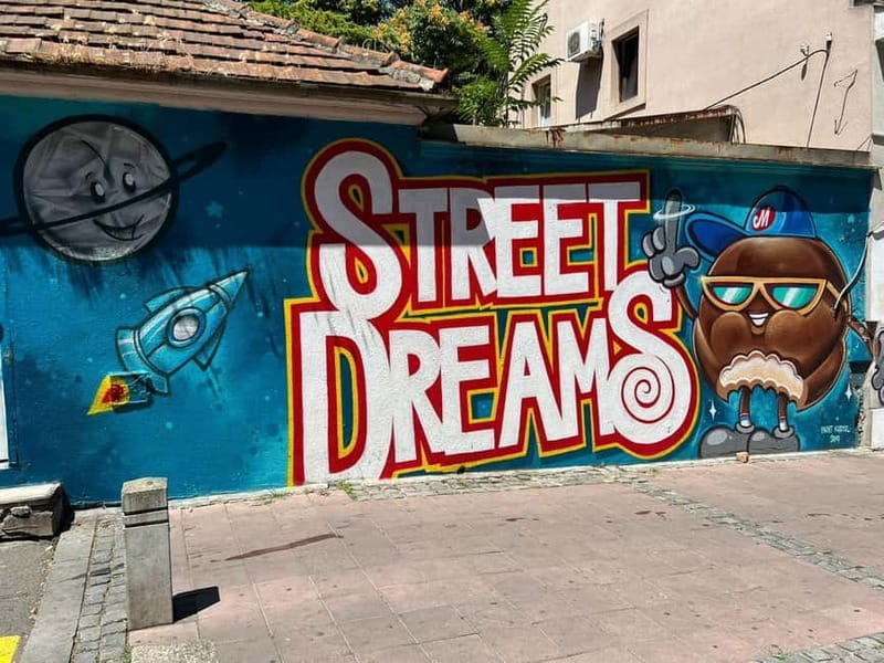 Belgrade: Street Food and Drinks Tour with 20+Tastings - Goulash, fish, fruit, and unexpected turns