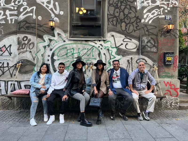 Belgrade: Street Food and Drinks Tour with 20+Tastings - The guides and the value of a small group