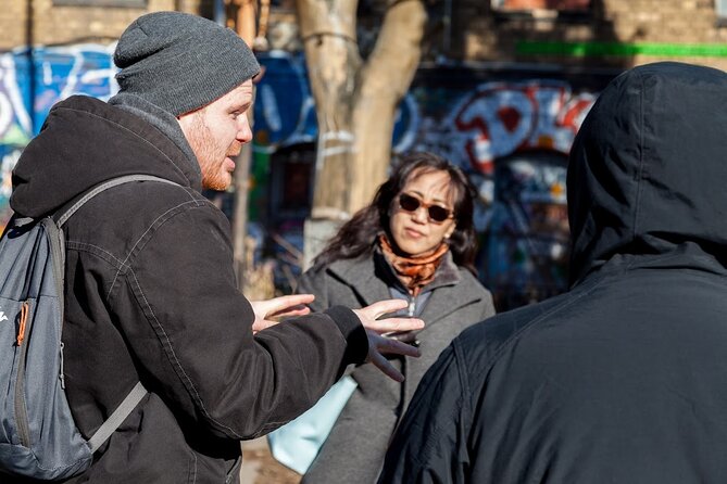 Berlin Center Food Tour with 8+ Authentic Local Tastings - Raw Market and Berlin’s years of change