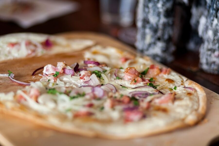 Berlin: Downtown Food Tour with 8 Authentic Local Tastings - Key points to know before you book