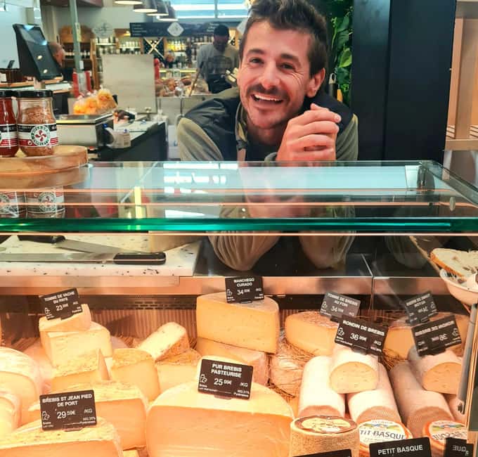 Biarritz: Culture and Food Walking Guided Tour - Who will enjoy it, and who should skip it