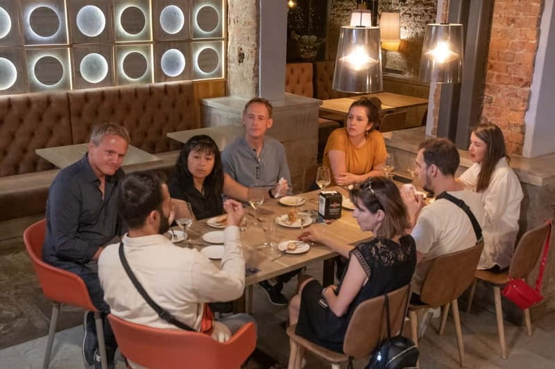 Bilbao: Basque Food Tour and Wine Tasting with Guide - Five drinks and the value of the wine tasting