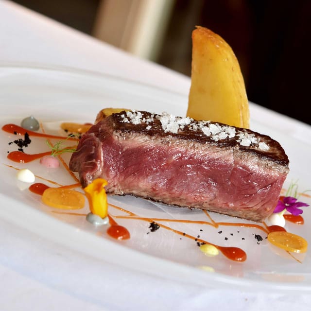 Bilbao: Gastronomic and Cultural Walking Tour with Tastings - Key points to know before booking