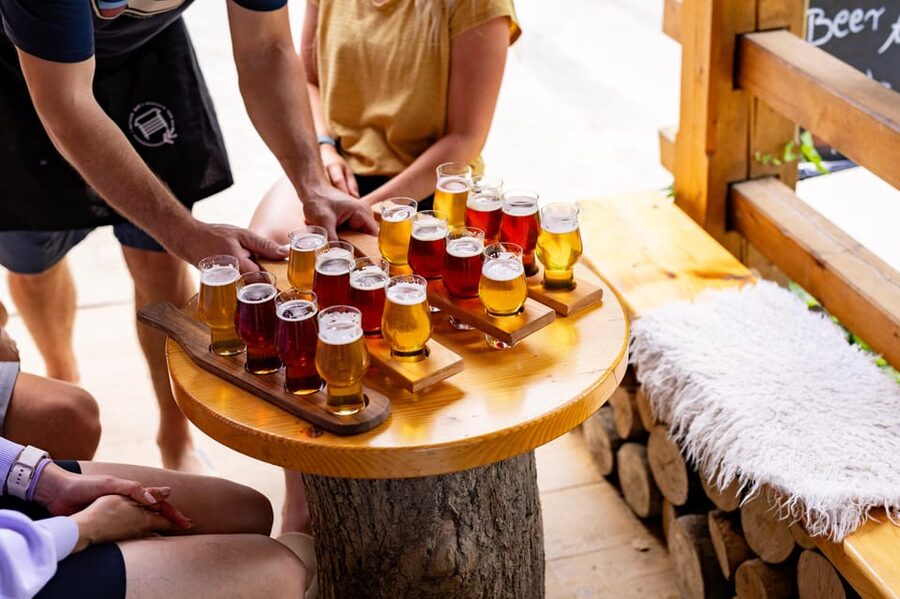 Bled: Vintgar Gorge Best Experience and Food Tasting - Štruklji and craft beer at Natour Bar