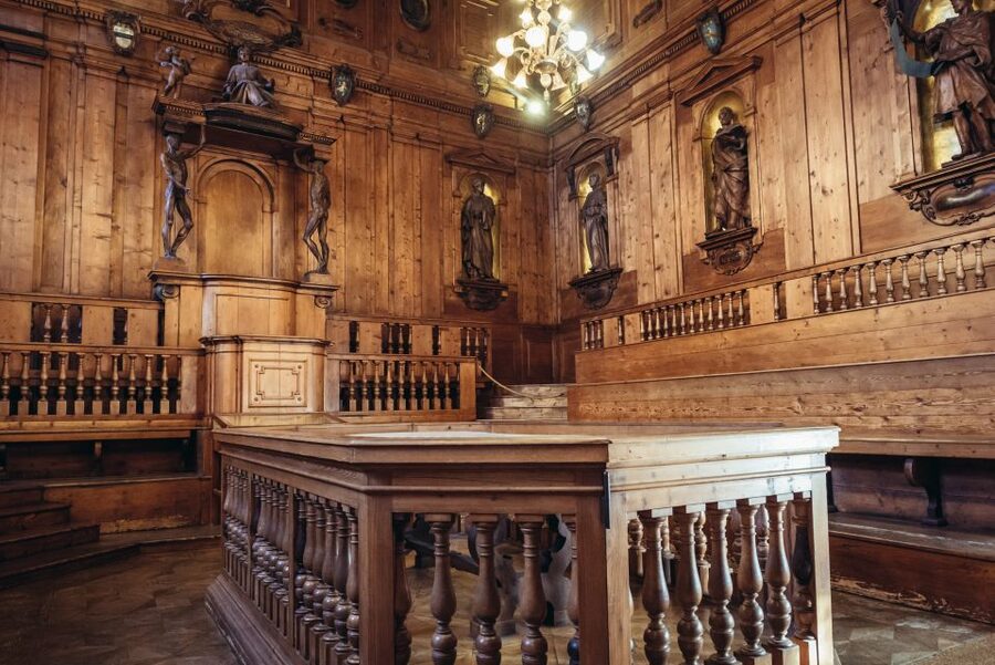 Bologna: Audio-Guided Archiginnasio Visit with Food Tasting - The Anatomical Theatre and medical teaching