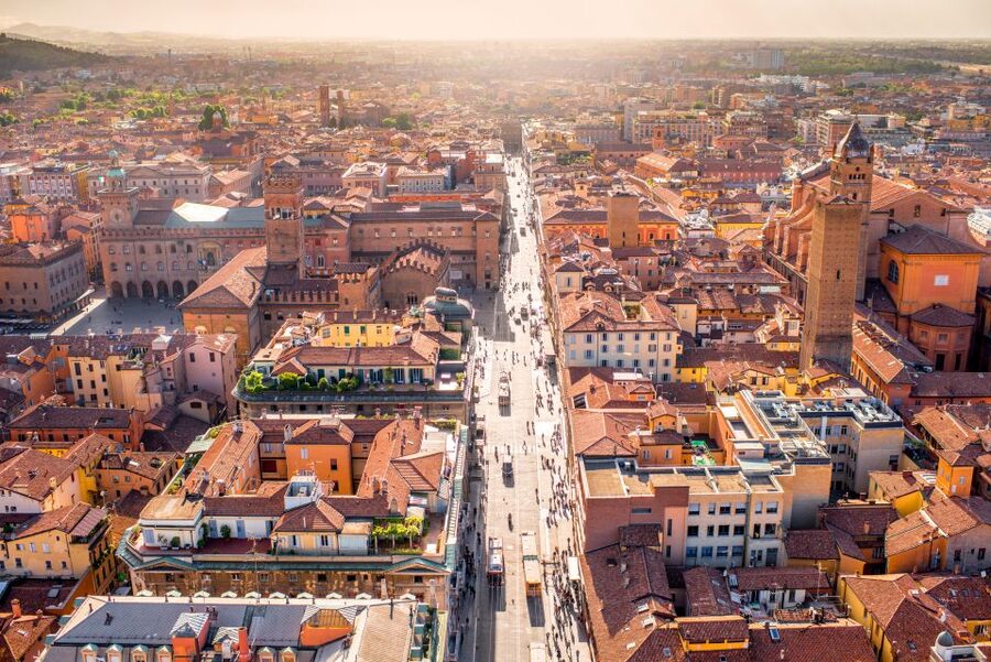 Bologna: Clock Tower Audio Guide and Food Tasting - Key points to know before you book