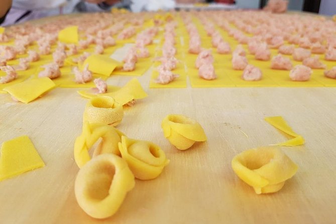 Bologna Food Tour from a local perspective - Watching sfogline make fresh egg pasta