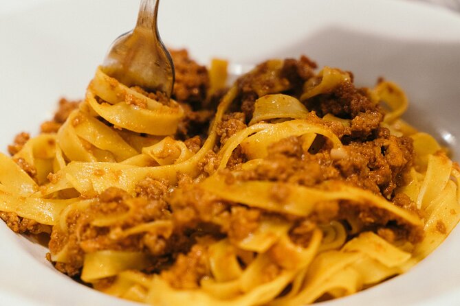 Bologna gastronomic experience with a local - Cold cuts and wine inside one of Bologna’s old osterie