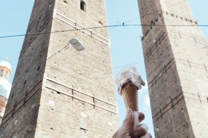 Bologna gastronomic experience with a local - Tigelle, flatbread, and the first taste of local life