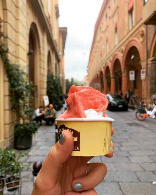 Bologna: Guided Food Markets Tour - Exploring the Quadrilatero’s small food shops