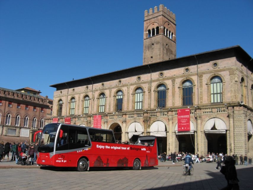 Bologna: Open Bus City Tour and Local Food Tasting - What the 50-minute bus circuit shows you