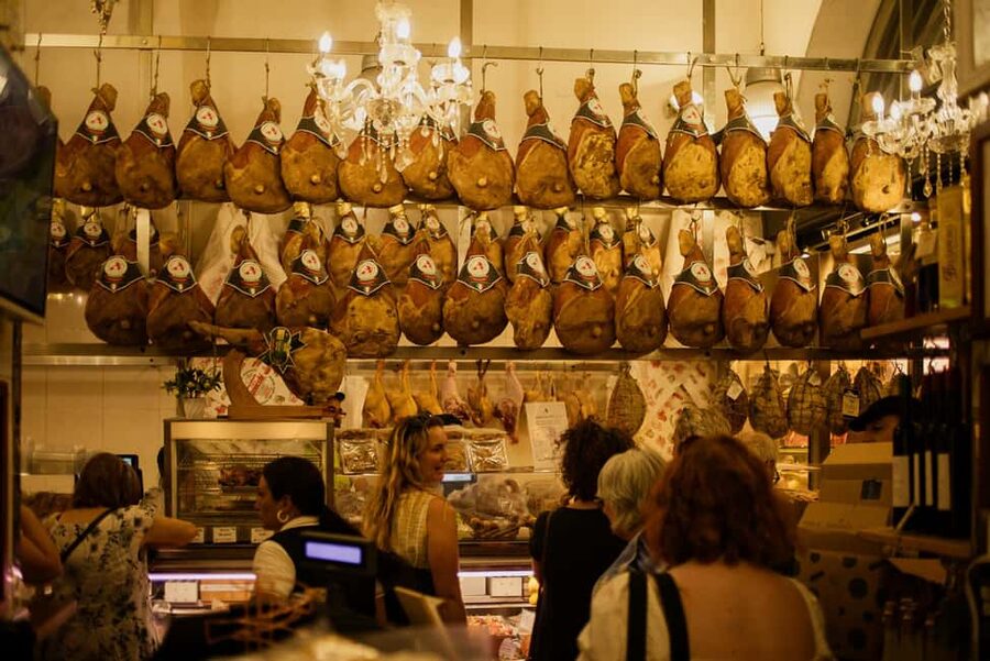 Bologna: Street Food Tour in the Historic Center - Key points at a glance