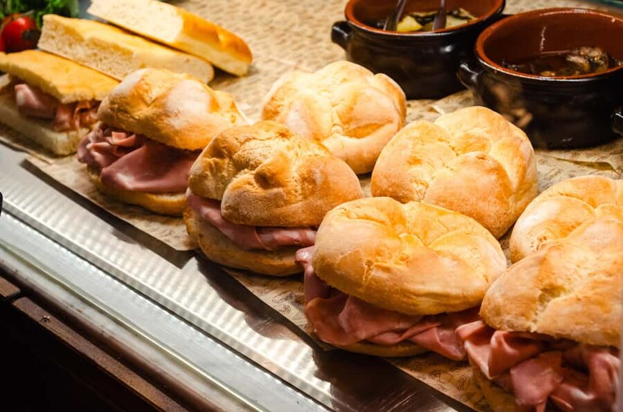Bologna: Street Food Tour in the Historic Center - Should you book the Bologna street food tour?
