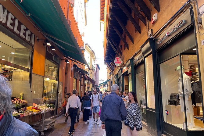 Bologna: Walking Food Tour and Highlights with a Local Guide - Via Drapperie and Bologna’s food streets