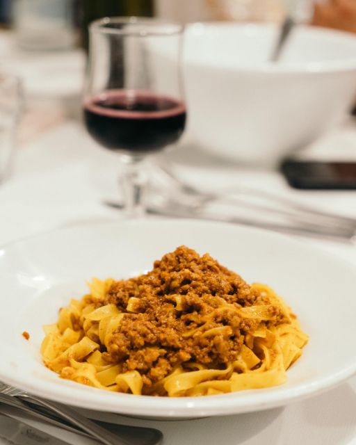 Bologna: Walking Food Tour with a Local Guide - Group size, pace, and practical limits