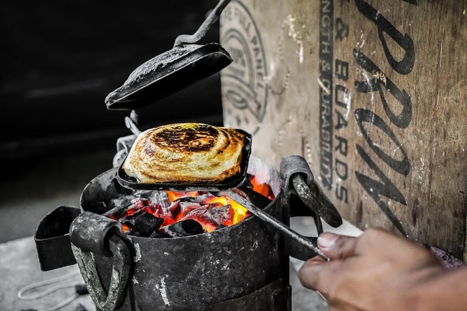 Bombay Express Mumbai Food Tour with 15+ Tastings - Zaveri Bazaar and South Indian street food