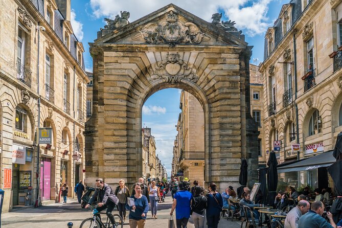 Bordeaux Food Tour – A Full French Meal by Do Eat Better - Walking Bordeaux’s oldest central quarter
