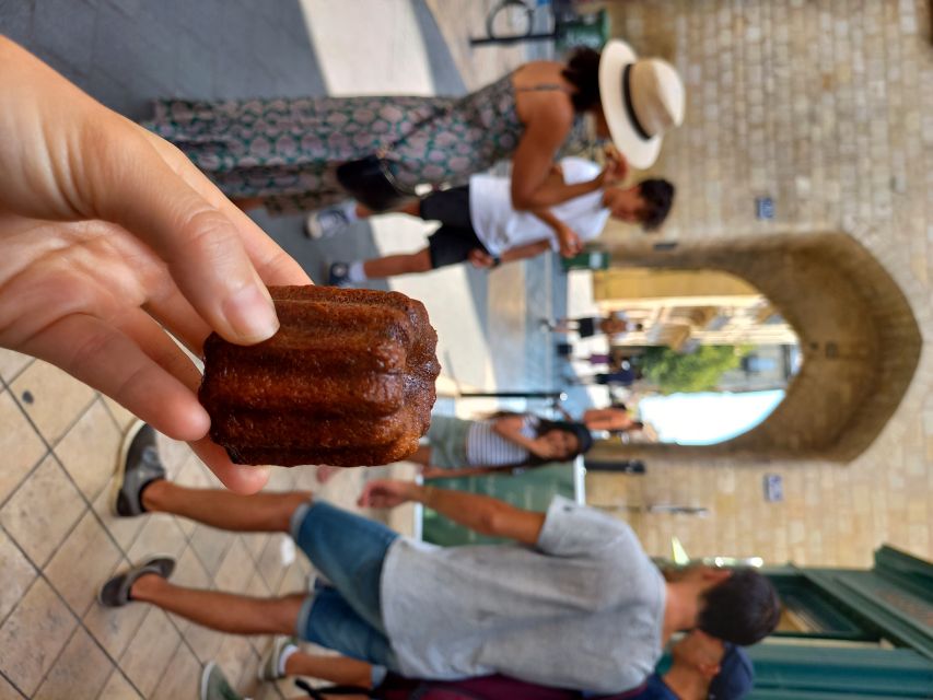 Bordeaux food tour: sweet specialities & highlights - Saint-André Cathedral and the middle of the route