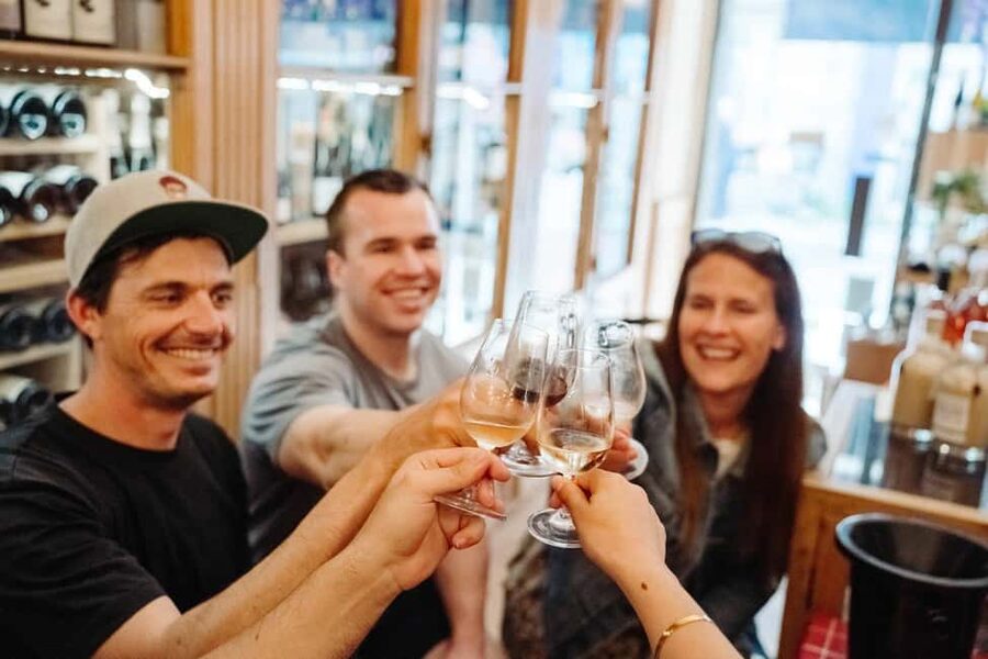 Bordeaux: Guided Food and Wine Tour with Tastings - A food-first way to meet Bordeaux