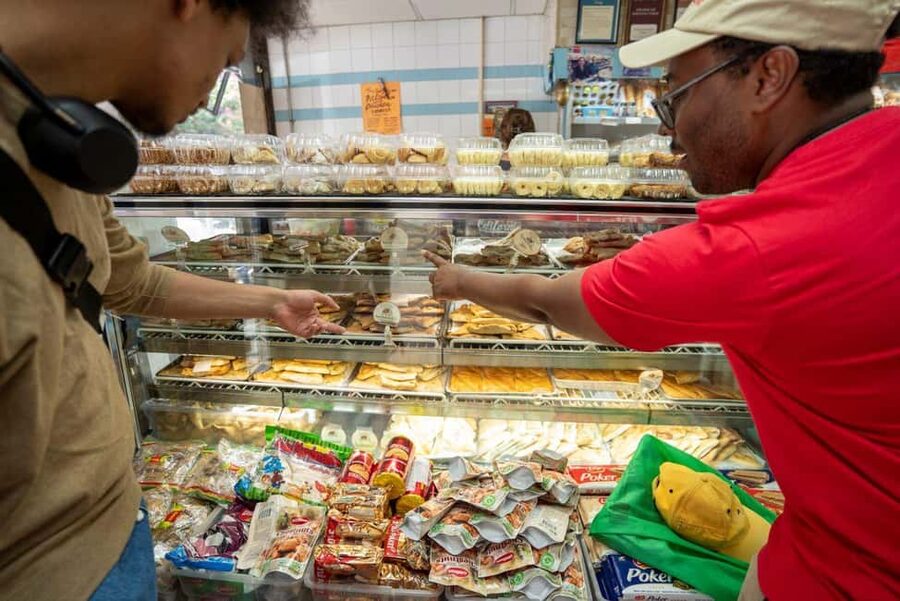 Brooklyn Food Tour of Mom-and-Pop Culinary Gems - What the guides add
