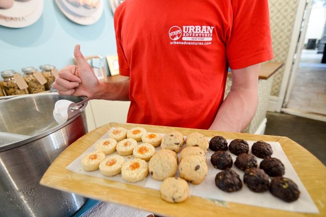 Brooklyn Food Walking Tour: Local Eats & Family‑Run Shops - Finishing with chocolate at The Chocolate Room