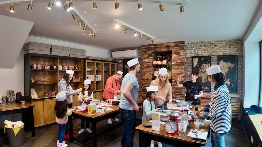 Bruges: 1.5-Hour Waffle Making Workshop - All You Can Eat - What makes the class good for children