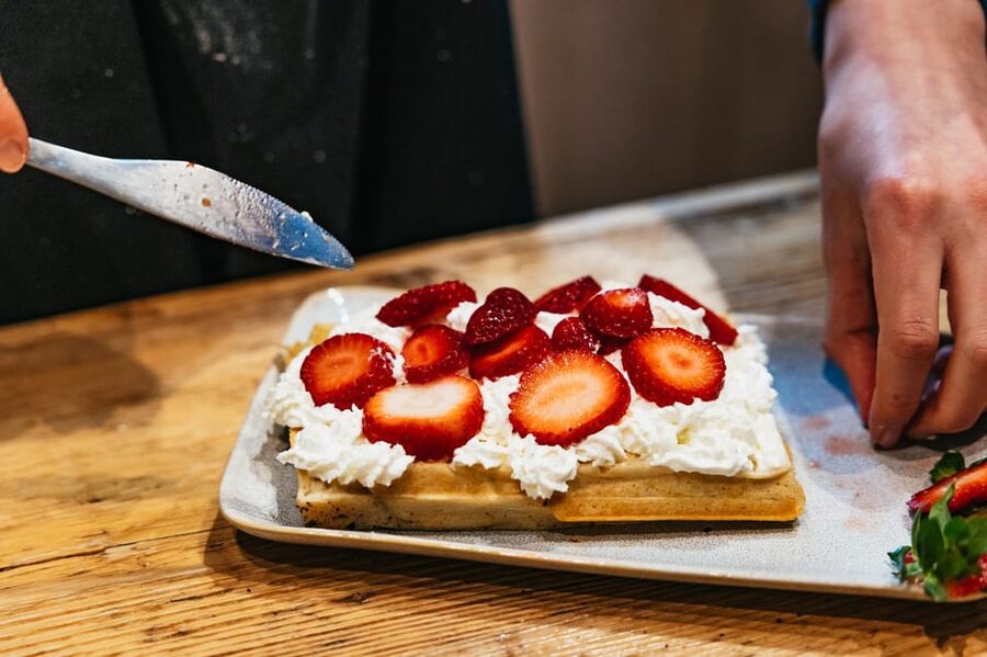 Brussels: Waffle Making Workshop - All You Can Eat - Who will enjoy it most