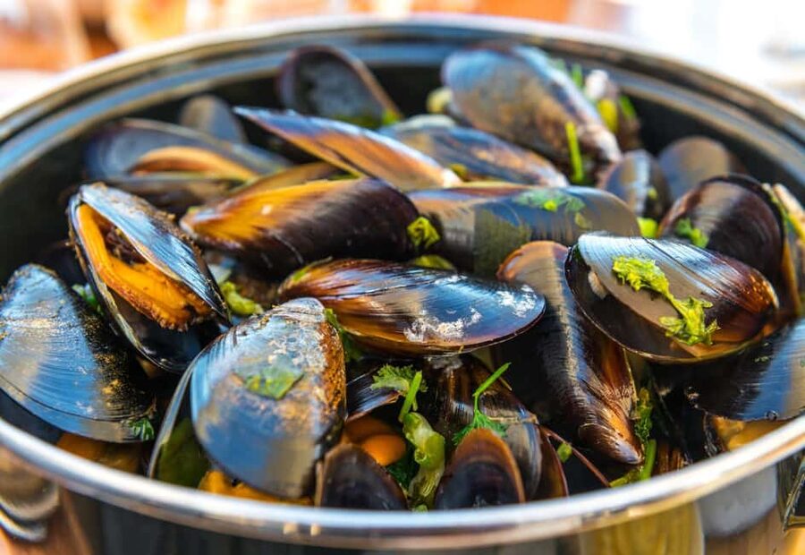 Brussels: Walking Food Tour with Chocolate, Beer, & Waffles - Key points to know before booking
