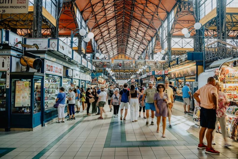 Budapest: Food Tour Market to Tavern: 14+ Tasters & Wines - The guides make the difference
