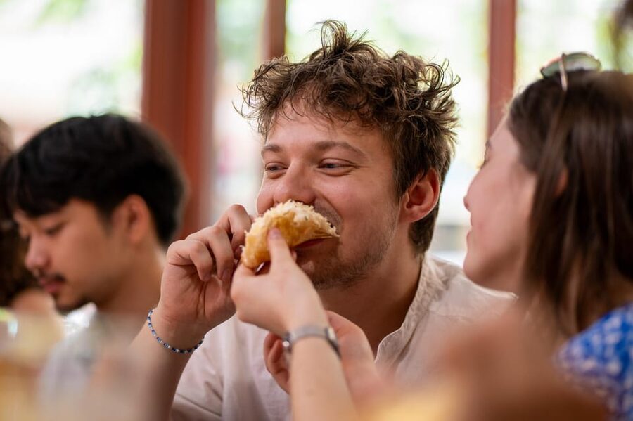 Budapest: Guided Food Tour with Wine, Beer, and Shots - From soup and lángos to nokedli and flódni