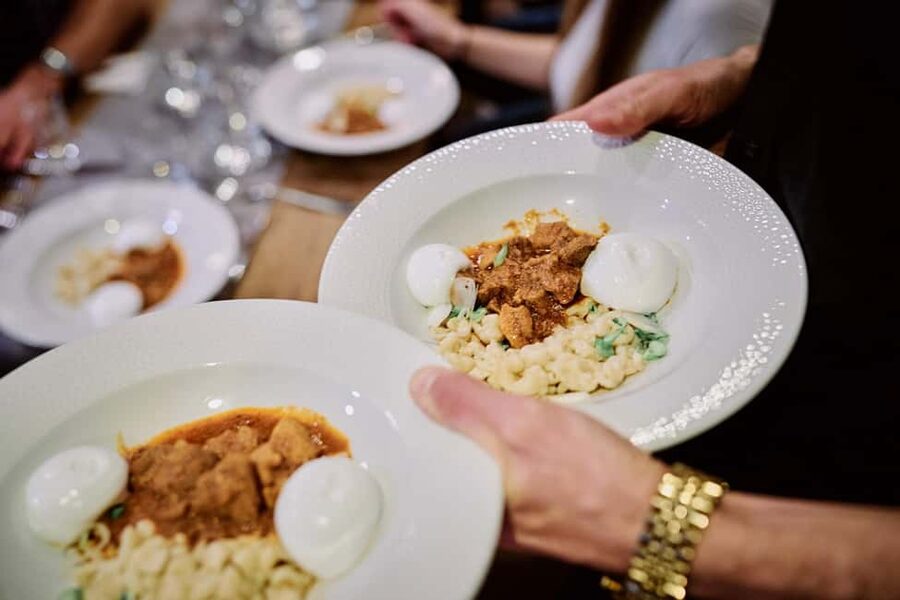 Budapest: Guided Street Food Tour with Sweet Wine - Why District 7 makes a good food-tour base
