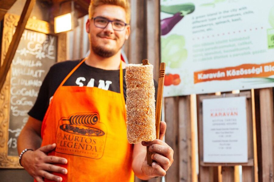 Budapest: Private Food Tour – 10 Tastings with Locals - Why this food tour works in Budapest