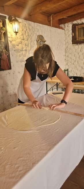 Burek Masterclass: Roll, Bake, Eat - Who should book this Mostar cooking class?