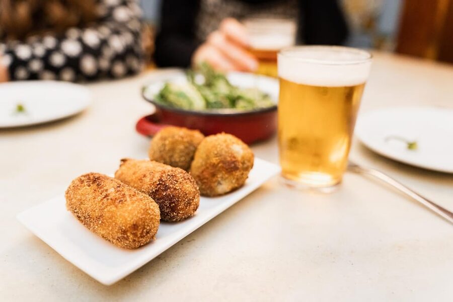 Cadiz Food Tour with Tapas & Drinks with a Local - Four stops, several small tastes
