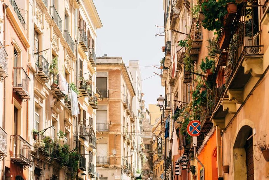 Cagliari: Taste Sardinia with a Full Meal Food Tour - Pecorino, cured meats, and one glass of Sardinian wine