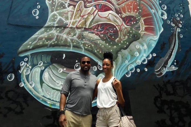 Cancun Street Food Tour with Food Stalls, Local Market and Murals - Mercado 23: shopping, produce, and a look at daily life