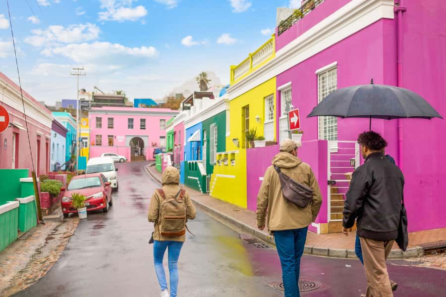 Cape Town: Essential Food and Drink Tour - Moving through De Waterkant and Greenpoint