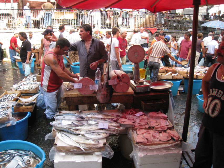 Catania: Street Food Walking Tour - Arancino is the first serious test of your appetite
