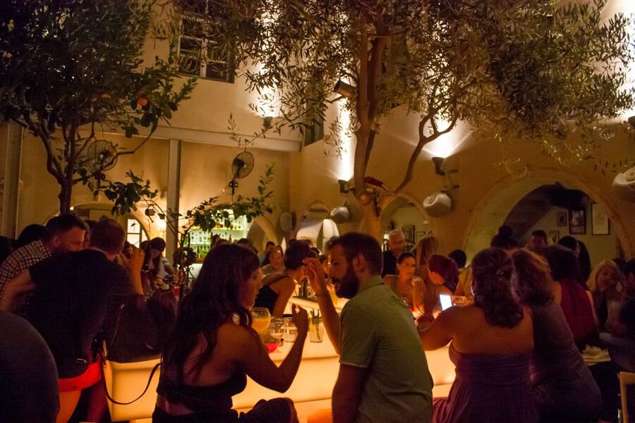 Chania: Wine, Food, and Sunset Tour with 3-Course Dinner - Why this Chania evening works so well
