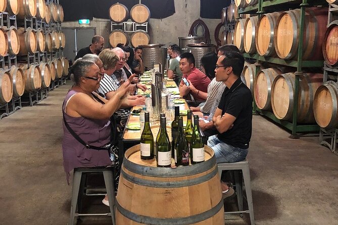 Chef-Led Hunter Valley Gourmet Food and Wine Day Tour from Sydney - The long return through Sydney
