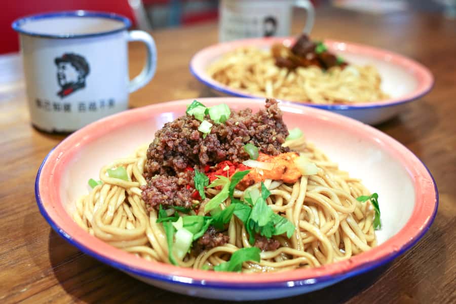 Chengdu: Hidden Dishes and Beers UNESCO Food Evening Tour - Key points at a glance