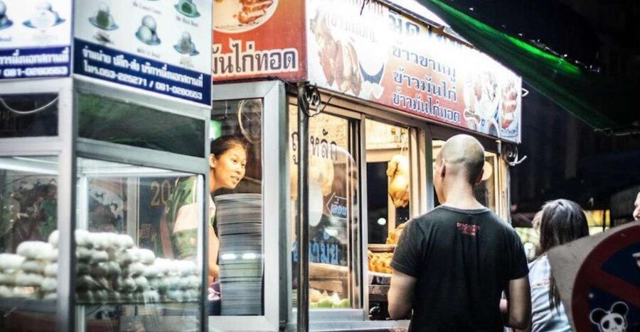 Chiang Mai: Evening Local Street Food Market Tour - Who should book this Chiang Mai food tour