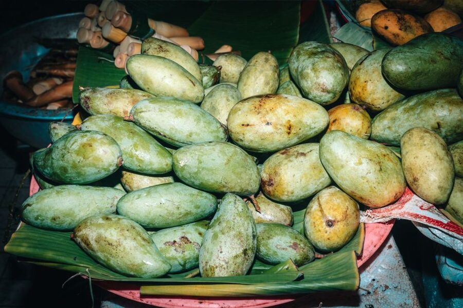 Chiang Mai: Food Tour by Songtheaw Truck with 15+ Tastings - Family-run restaurants replace the usual tourist circuit
