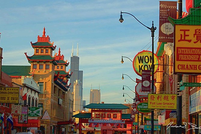 Chicago's Chinatown Food and Walking Tour - Starting with dumplings at Phoenix Restaurant
