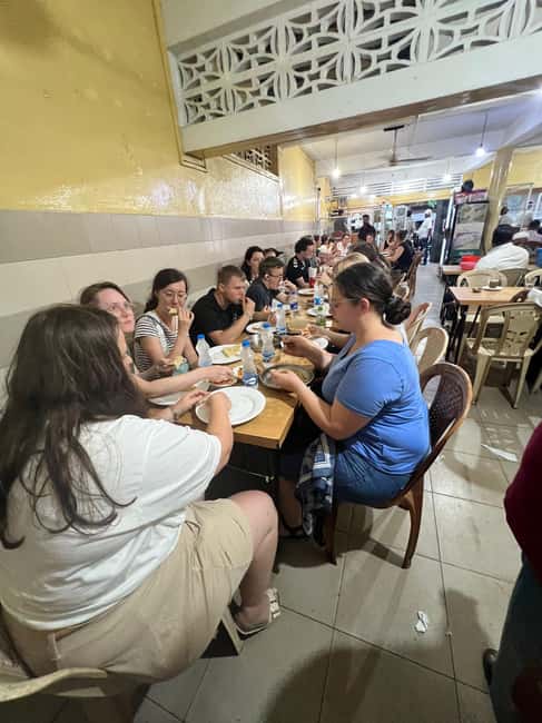 Colombo: Tastiest Local Food Tour by Tuk-Tuk Meals Included - Galle Face Green and Colombo’s evening sights