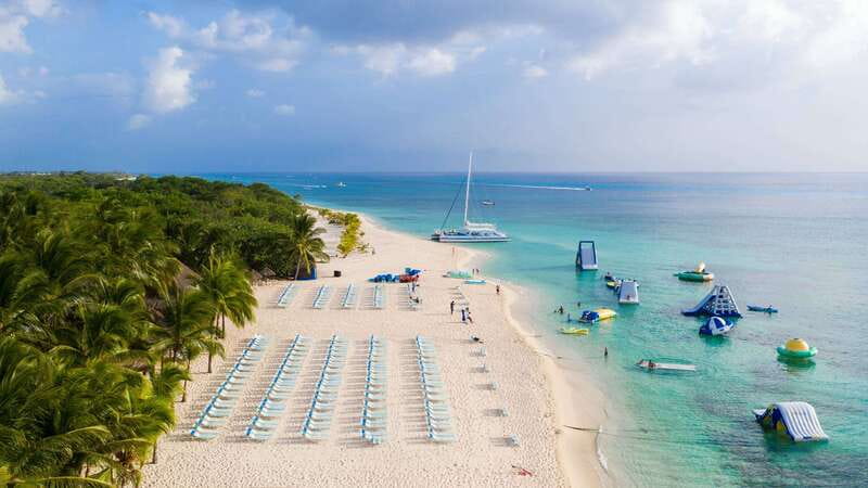 Cozumel: El Cielo, Palancar Reef, and Beach Party with Food - Lunch, margaritas, and the open bar