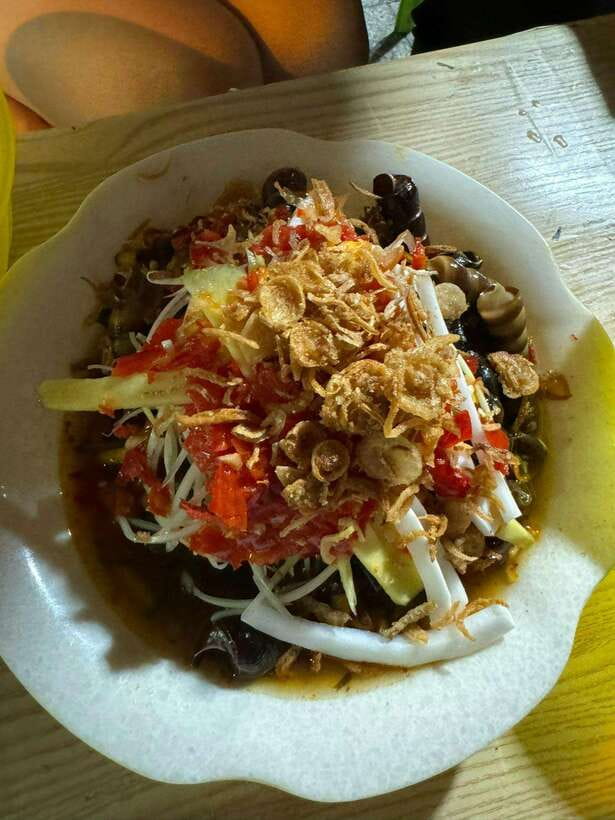 Da Nang City Street Food Private Tour With Local Students - Who should book this experience