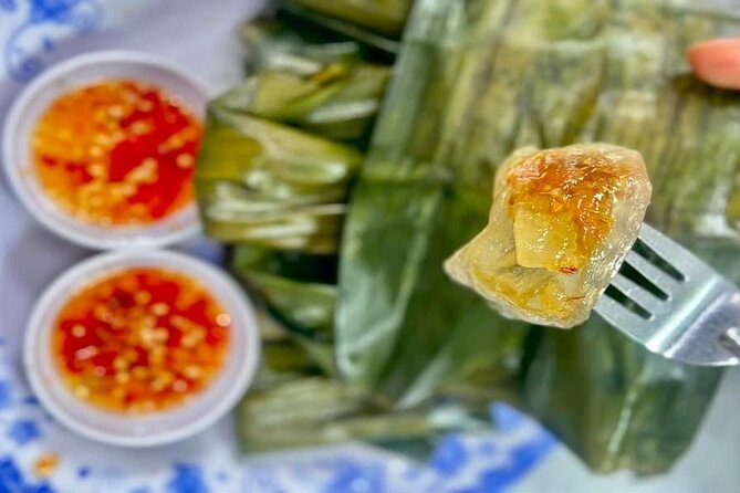 DaNang Night Foodie Tour-Sighseeing with Aodai Lady Rider Private - Meeting guides such as Sally, Trang, Ruby, and Mia